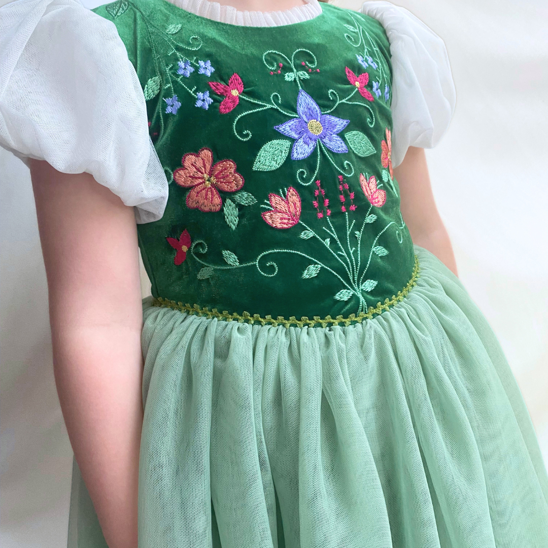 TheFairytaleWardrobe-Annalise Beautiful Embrodiry looking right 